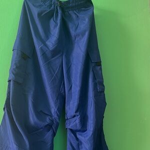 blue cargo pants nwt